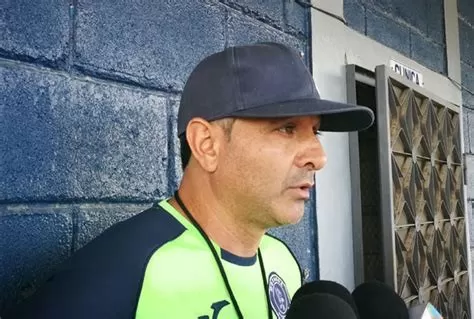 Diego Vázquez: «Pedro quiso golpear a un aficionado»