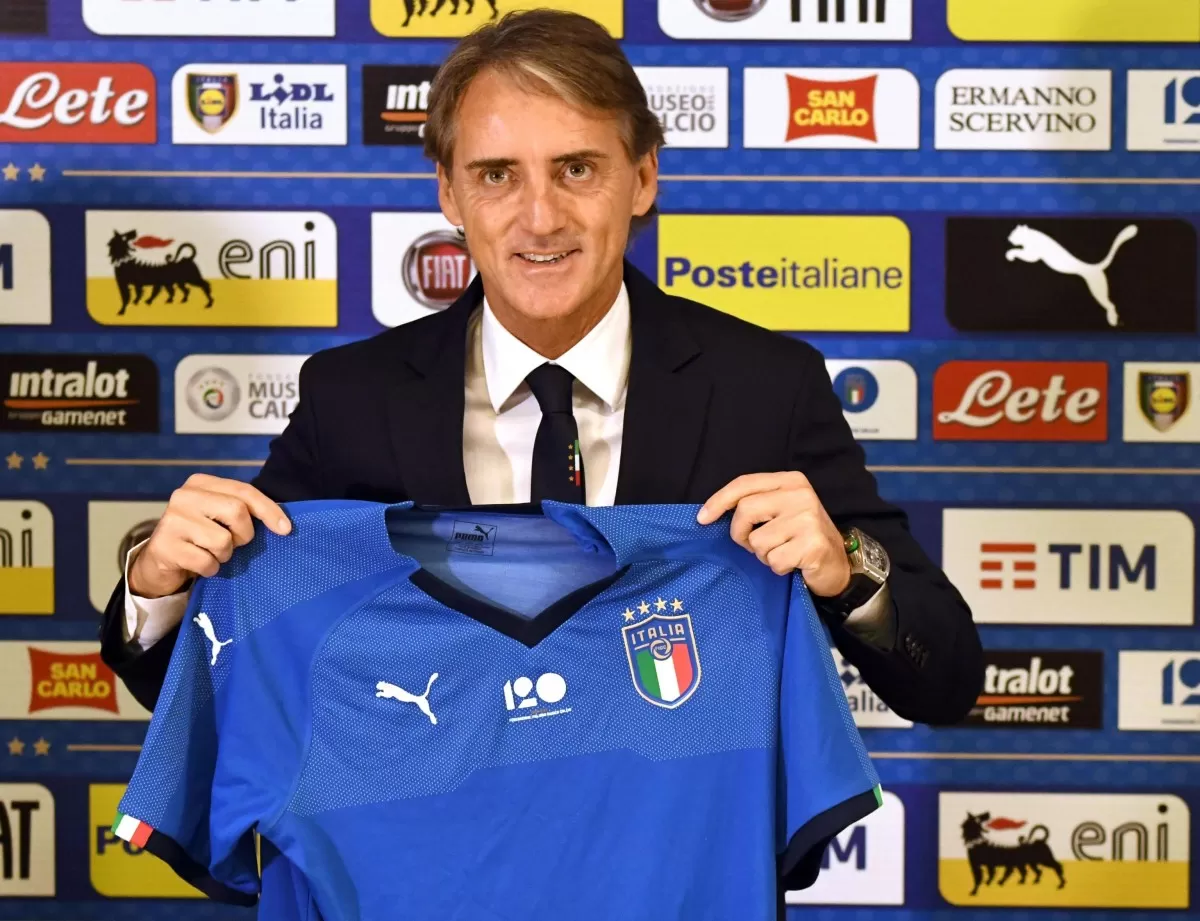 Mancini renovó como seleccionador de Italia hasta 2026