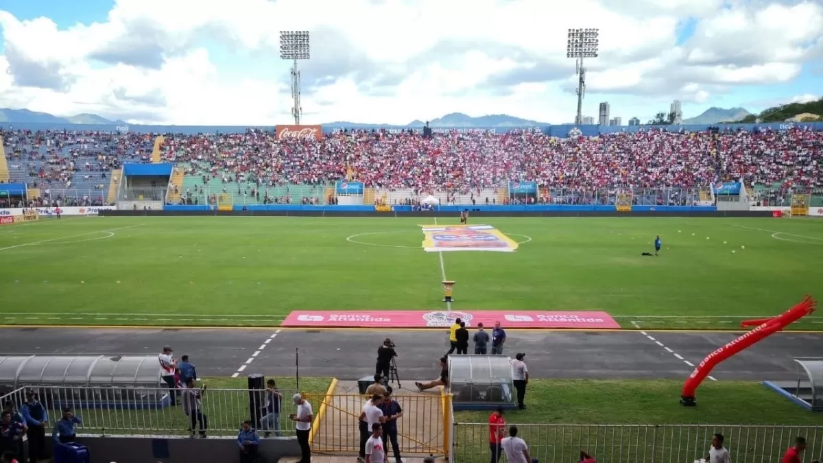 El público regresaría a los estadios de Liga Nacional en el Apertura 2021