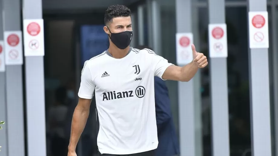 Cristiano se unió a los entrenos de la Juventus sin definir su futuro