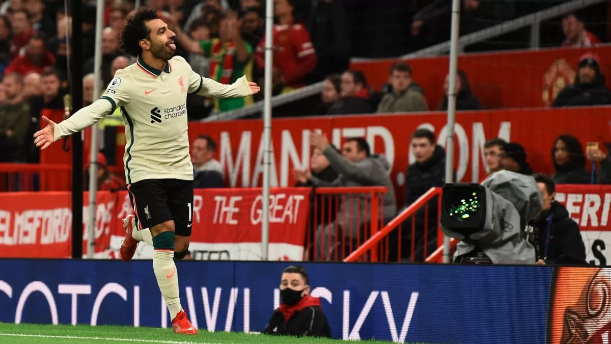 Con hat-trick de Salah, el Liverpool goleó 5-0 al Manchester United en Old Trafford