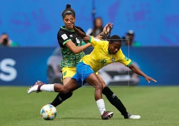 La veterana «Formiga» se despide de la selección brasileña