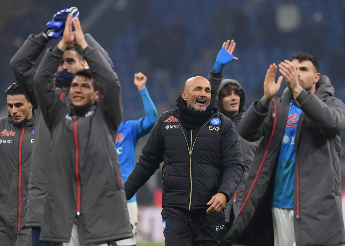 Napoli venció a domicilio 1-0 al AC Milán