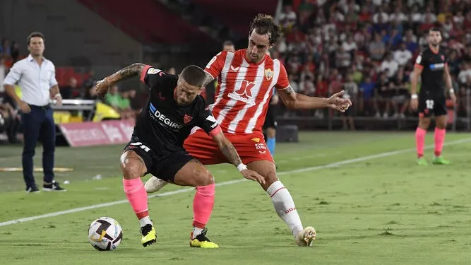El Sevilla no levanta en la liga de España