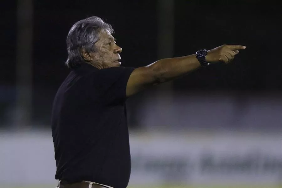 Achuapa, del entrenador Primitivo Maradiaga, vuelve a ganar