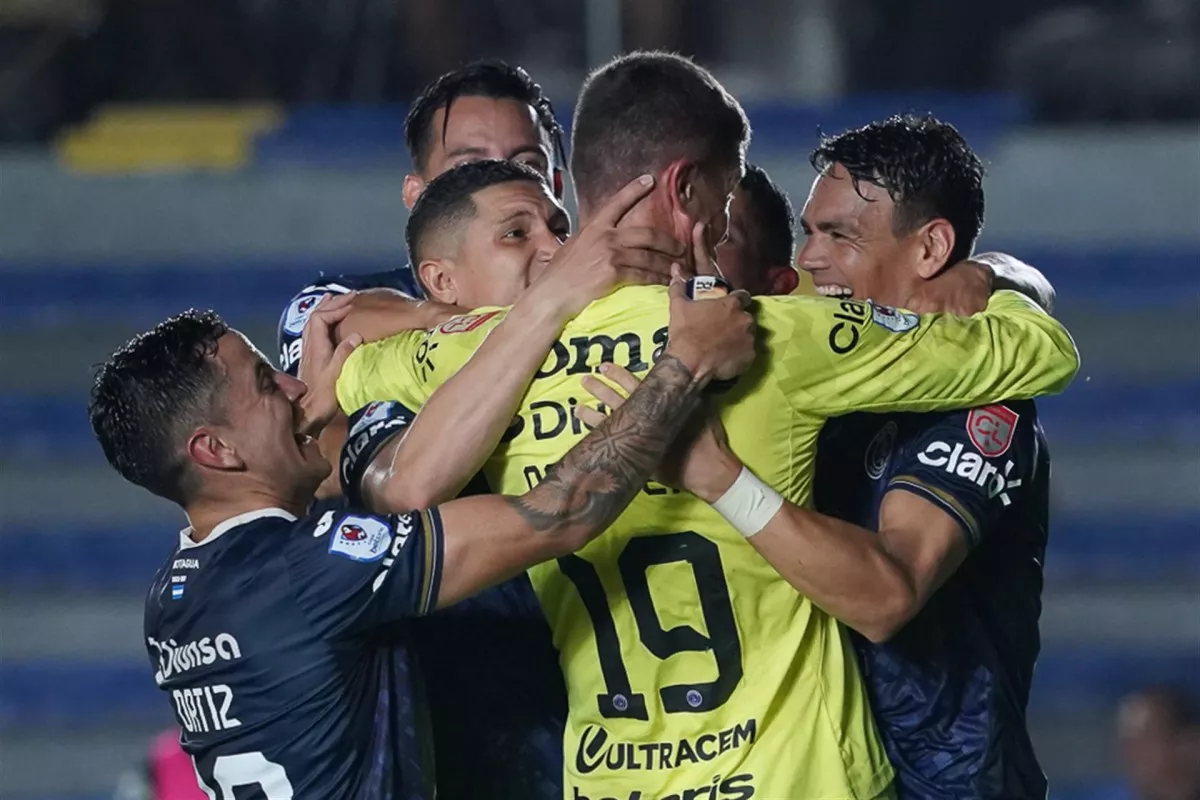 Honduras mete a tres semifinalistas en la Liga de la Concacaf