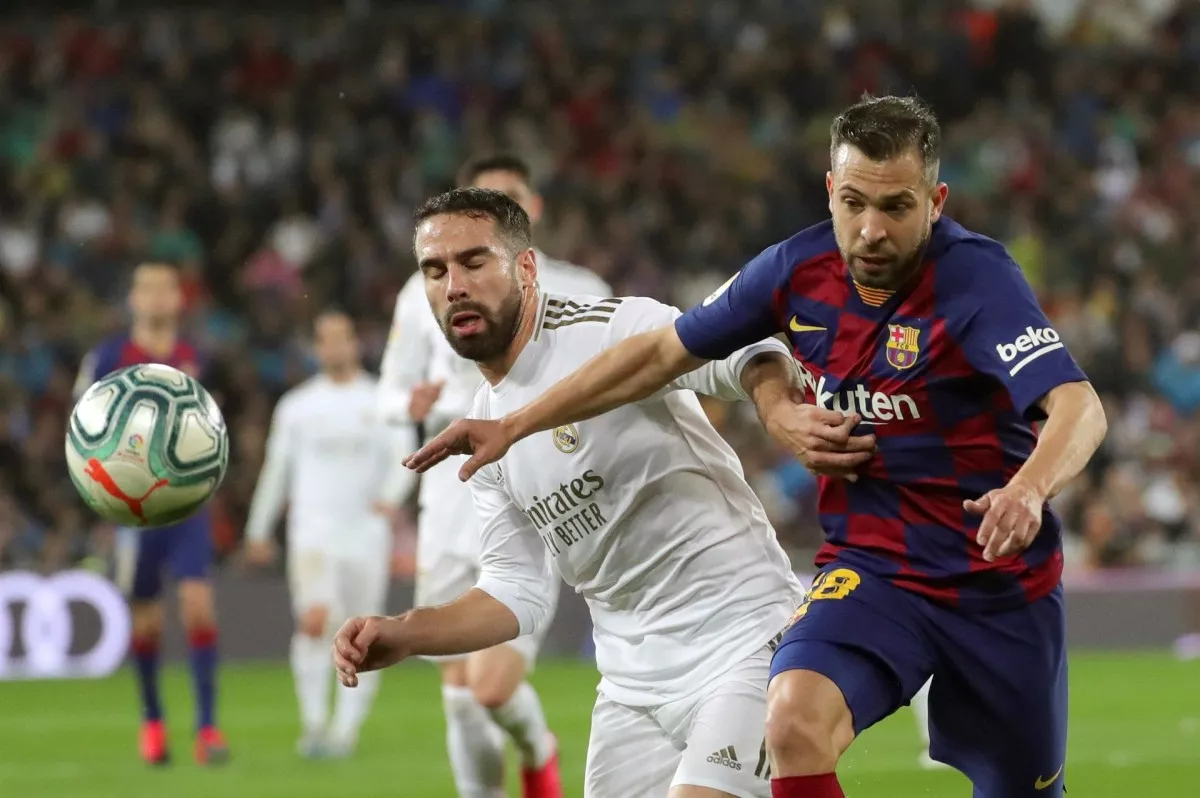 Real Madrid  y Barcelona reviven un clásico que recobra interés