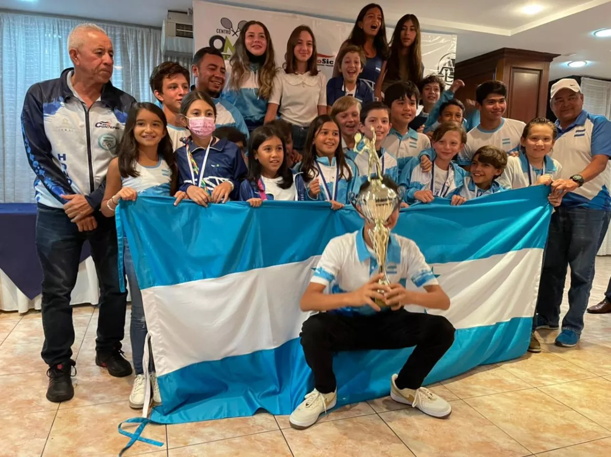 Honduras se corona campeón del torneo de tenis CONTECA