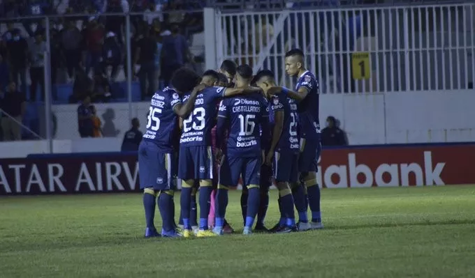 Motagua asegura que nueve de sus jugadores están enfermos desde el martes