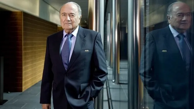 Joseph Blatter reconoce error en la adjudicación del Mundial a Qatar