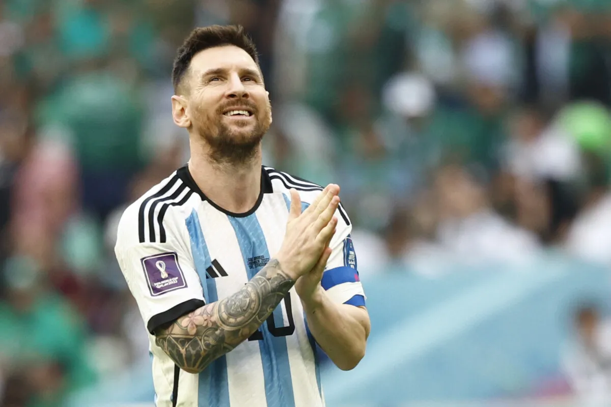 Messi: «Fue muy duro, el vestuario estaba muerto»