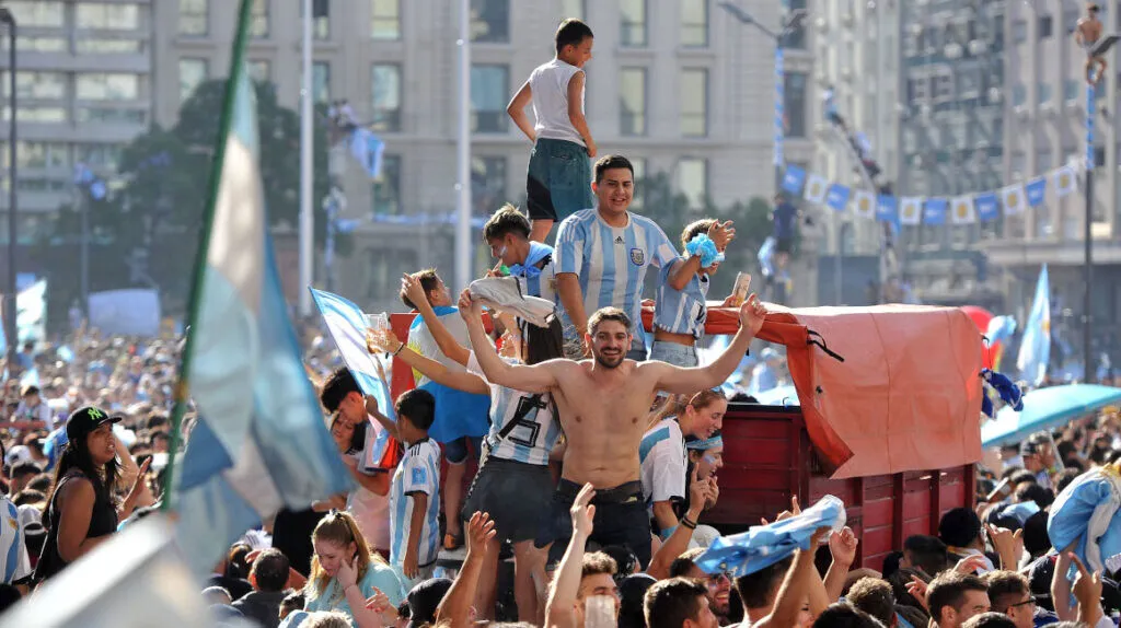 Argentina decreta festivo el martes para recibir a su selección