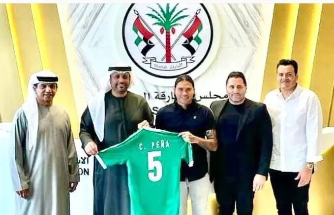 «Gullit» Peña a la liga de Emiratos tras su paso por el Vida