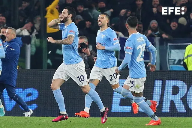 Lazio golea a un Milan que se desangra