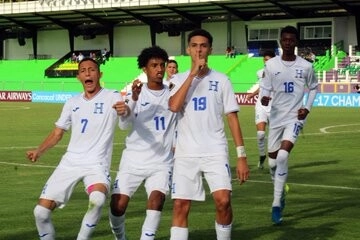 Honduras golea a Bermudas y está en cuartos de final del premundial