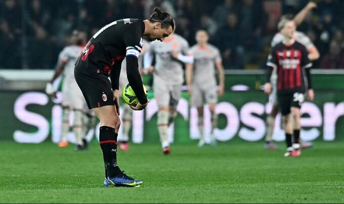 Milan tropieza y es goleado por el Udinese