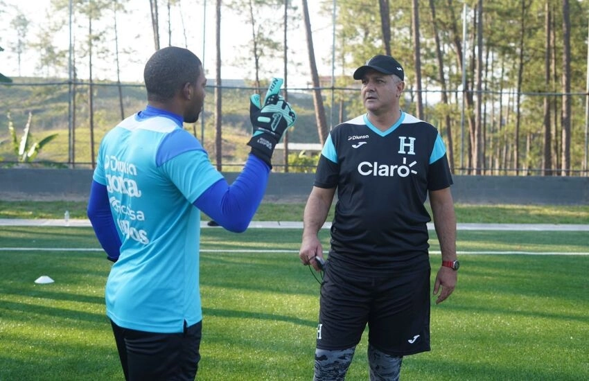 A tres jugadores del Olancho FC llama Diego Vásquez a la selección de Honduras 1