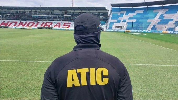 ATIC llega al estadio Nacional a inspeccionar la grama
