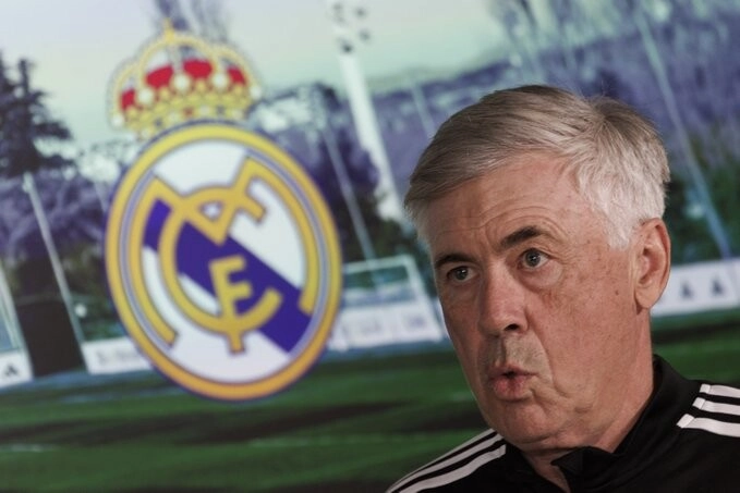 Ancelotti pide fichar un 9 para el Real Madrid