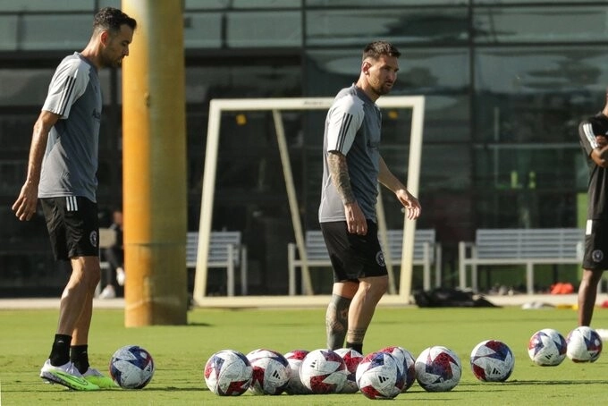 Busquets: “Ojalá Messi y yo podamos llevar al Inter Miami lo que hicimos en el Barcelona”