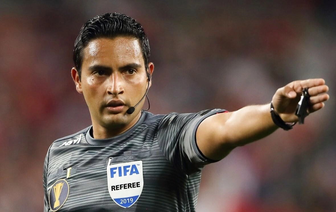 Hondureño Saíd Martínez será el árbitro del duelo México-Costa Rica en la Copa Oro