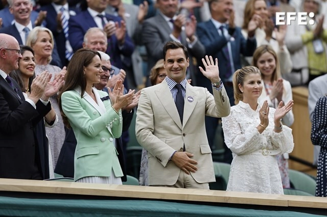 Wimbledon rinde homenaje a Roger Federer