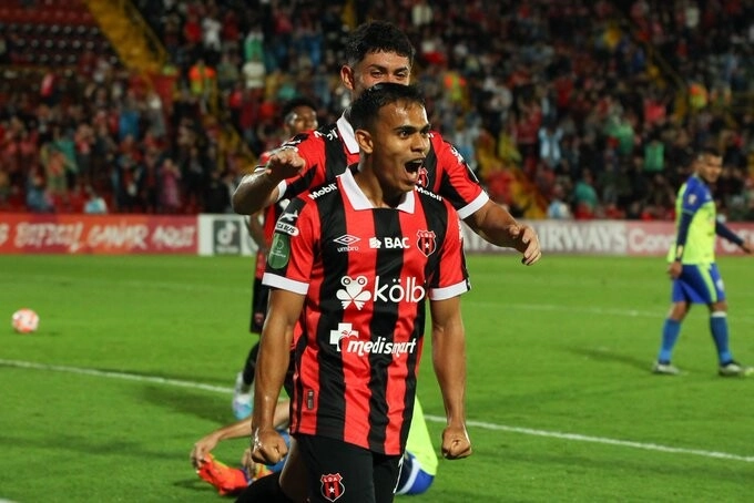 Olancho FC hace un gran partido, pero cae ante Alajuelense