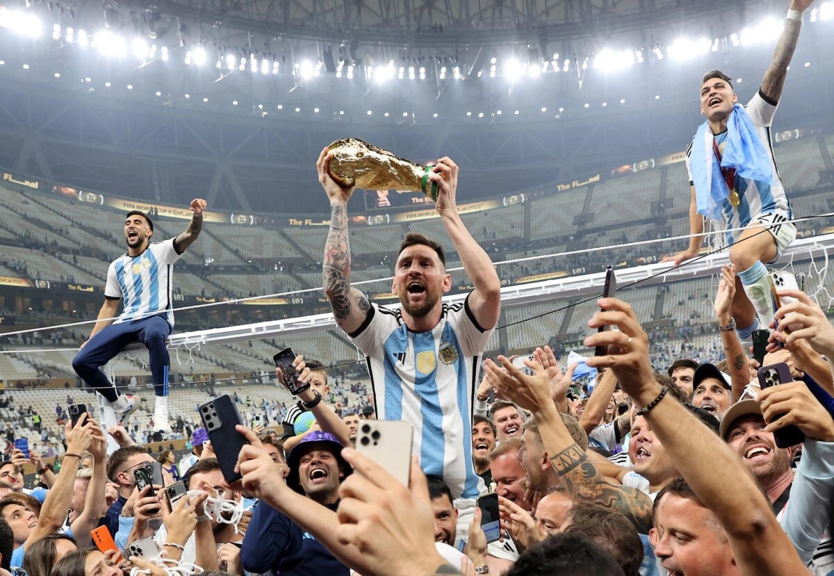 ‘Tata’ Martino: «Messi se sacó de encima la mochila de ganar con Argentina»