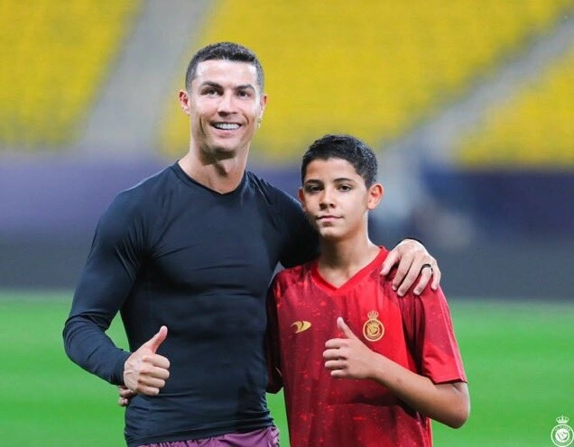 Hijo mayor de Cristiano Ronaldo ficha por el Al-Nassr