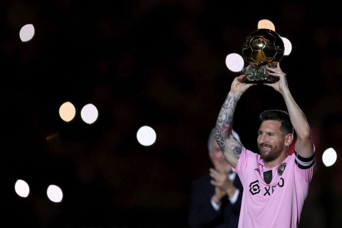 Messi Promete Más éxitos En Su Noche Dorada