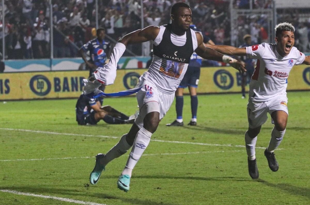 Olimpia campeón invicto en el fútbol de Honduras