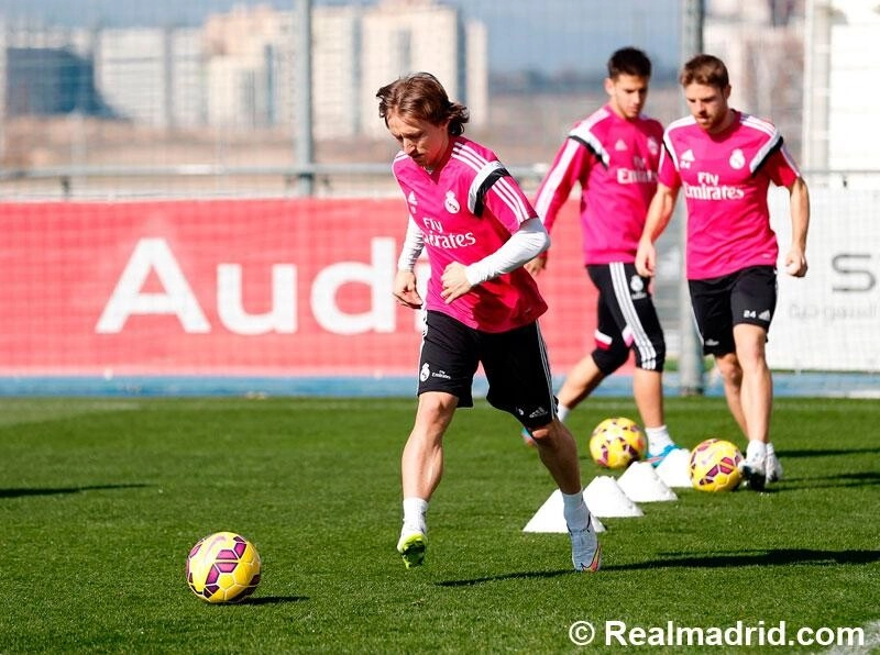 Respiro en el Real Madrid… Modric ya entrena con el grupo