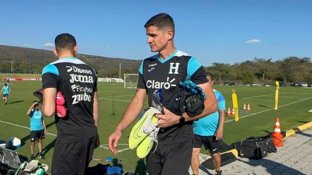 «Buba» López es baja en la Selección Nacional de Honduras; Rougier ya entrenó con la H