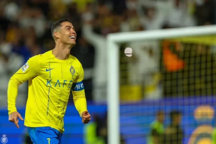 Cristiano Ronaldo sigue su racha goleadora y lleva al Al Nassr en cuartos de final de la Champions de Asia
