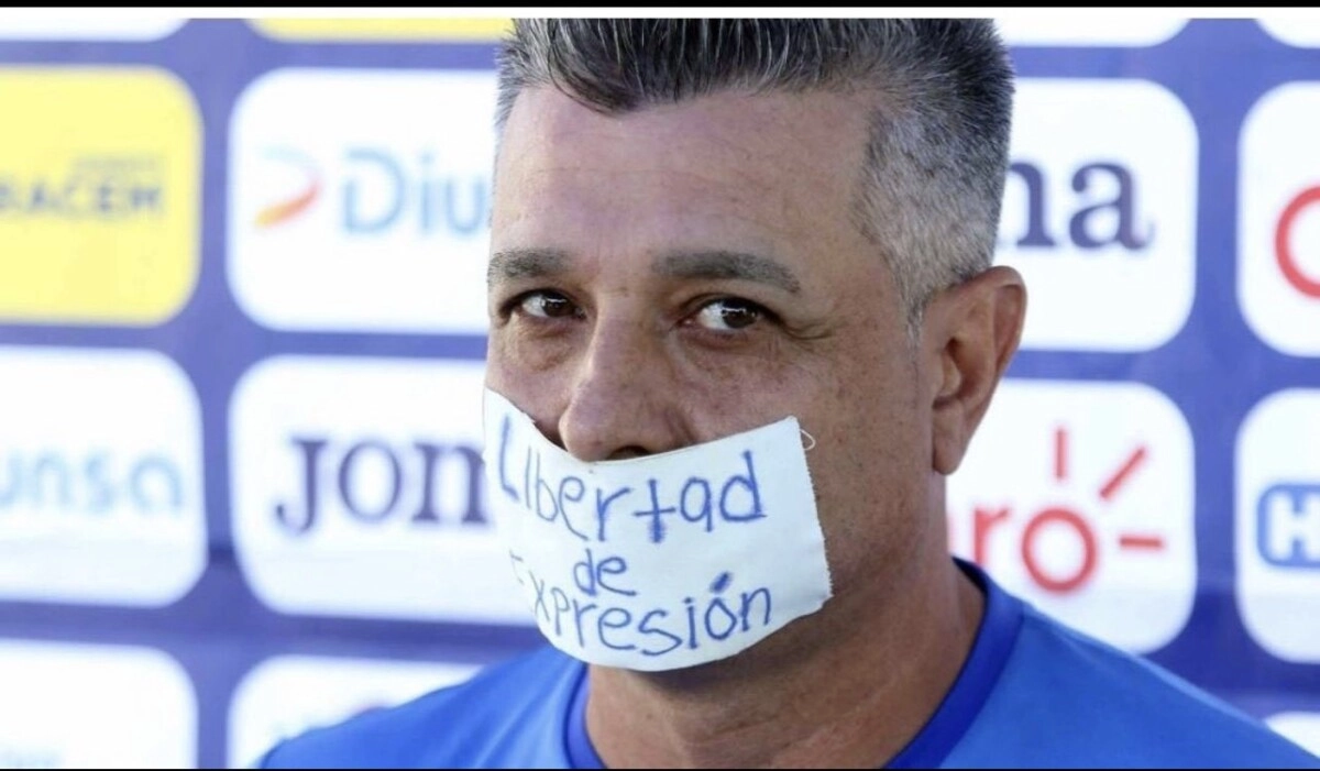 Diego Vázquez exige libertad de expresión