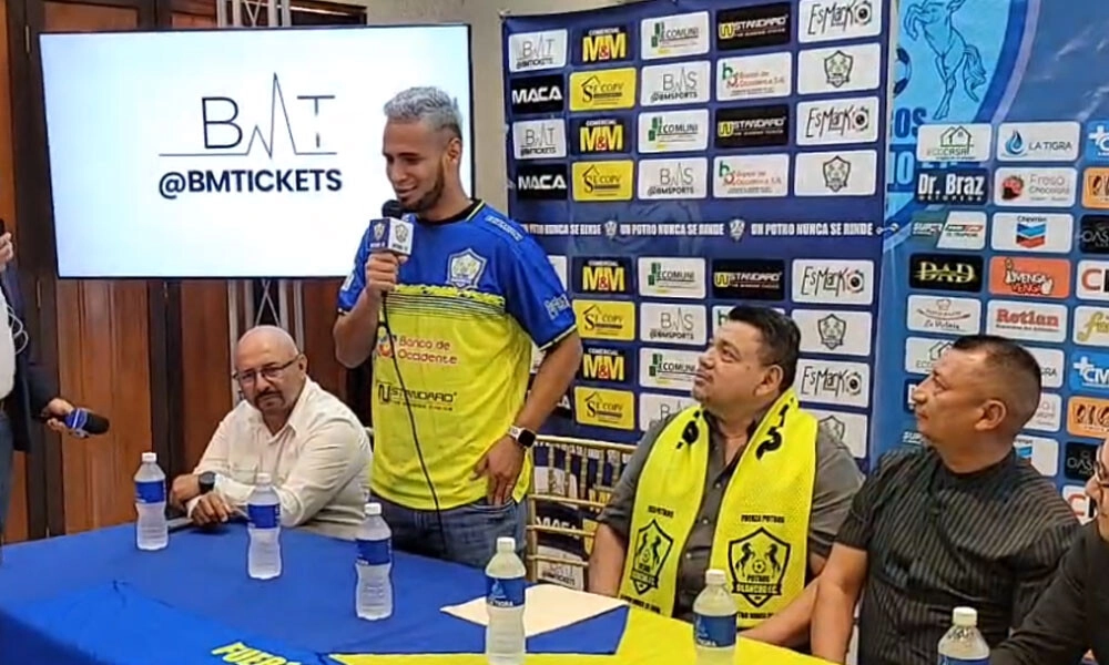 Olancho FC presenta a Alex López como refuerzo