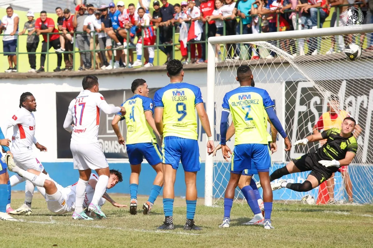 Olancho le corta un invicto de 45 partidos al Olimpia de Troglio en el fútbol hondureño