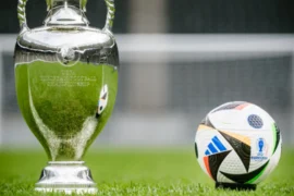 Trofeo Balon Oficial Eurocopa 2024 97